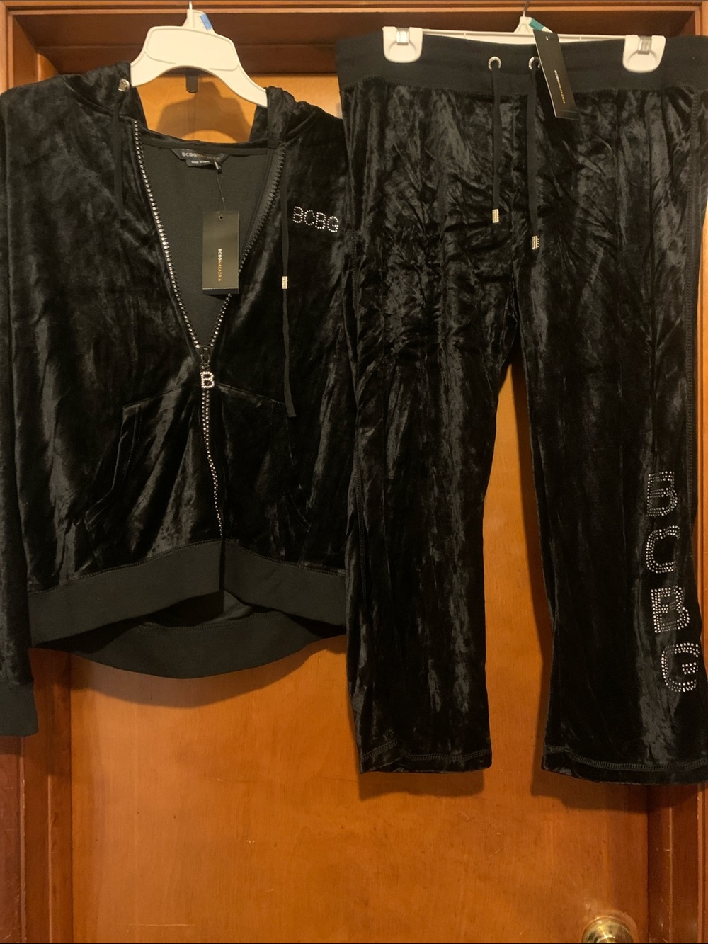 NWT 2pc BCBG Max Azria Size XL Black Jogger Set